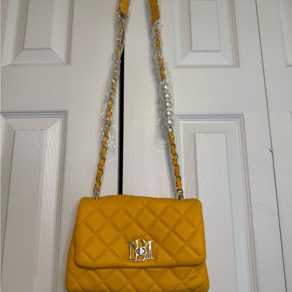 Badgley‎ Mischka Yellow Quilted Crossbody Bag